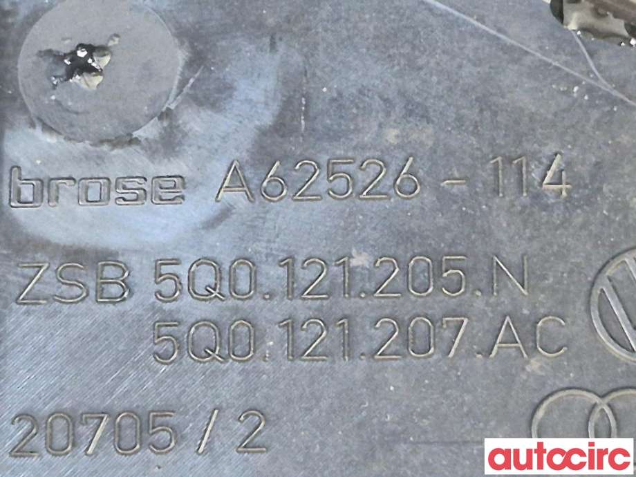 Kjølevifte til VW Golf VII 2012-2017 (Fase 1)  (VOLKSWAGEN|5Q0121203DE||5Q0121203CL)