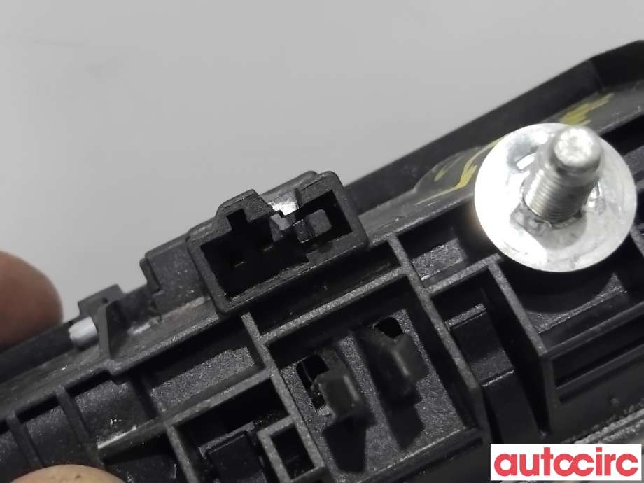 Bakluke/bakdør håndtak til Audi A6 2011-2014 (Type IV, Fase 1) (C7) (C7) (AUDI|5N0827566T|)