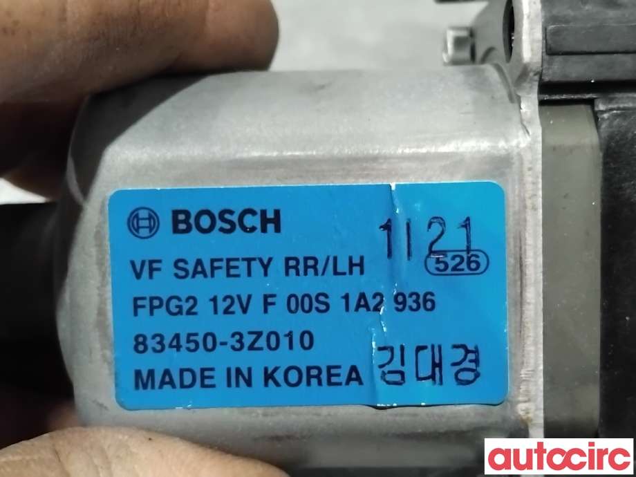 Ruteheis venstre bak til Hyundai i40 2012-2017  (HYUNDAI|834503Z010|F00S1A2936|83450-3Z010)