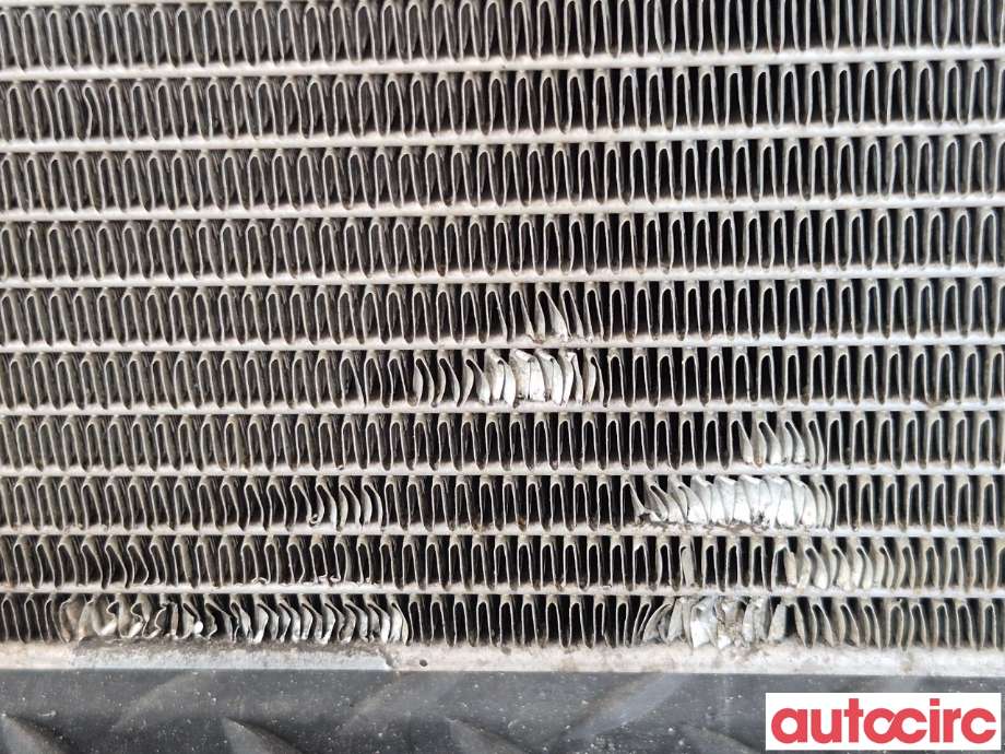 Radiator (automat gir) til Ford Mondeo 2014-2019 (Type V, Fase 1)  (FORD|5482597||DG93-8005-DD)
