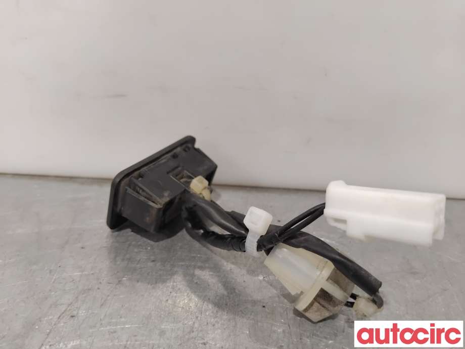 Bryter baklukeåpner til Mazda CX-5 2012-2017 (Type I)  (MAZDA|KD45-67-6S0B||GS2A676S0)