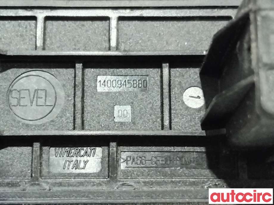 Diverse deler til Peugeot Expert 2007-2016 (Type II) (PEUGEOT|6366E2||1400612550)