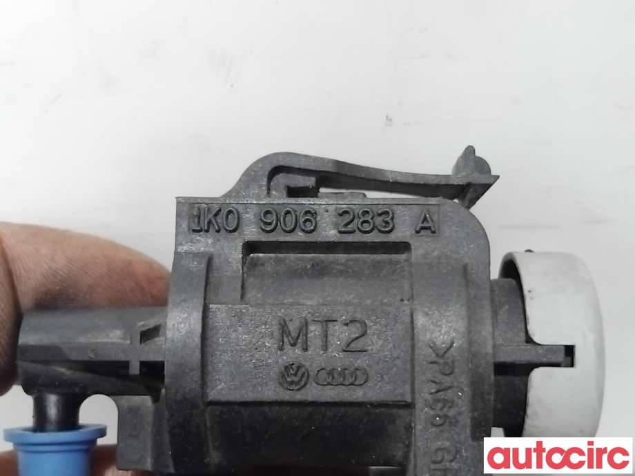 Vakuumventil til Audi A4 2007-2014 (Type IV) (B8) (B8) (AUDI|1K0906283A|)