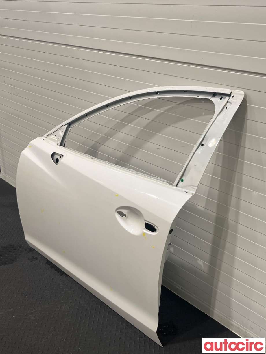 Dør venstre foran til Mazda 6 2013-2015 (Type III, Fase 1)  (MAZDA|GHY0-59-02XD)