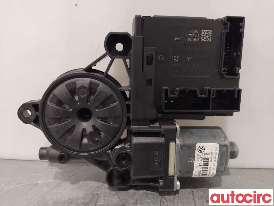 Ruteheis høyre foran til VW Passat 2011-2015 (B7) (B7) (VOLKSWAGEN|3AA959702A|988697-317|3AA998702)