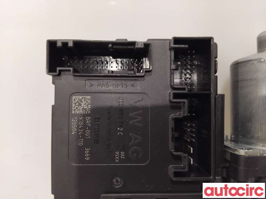 Ruteheis høyre foran til VW Passat 2011-2015 (B7) (B7) (VOLKSWAGEN|3AA959702A|988697-317|3AA998702)