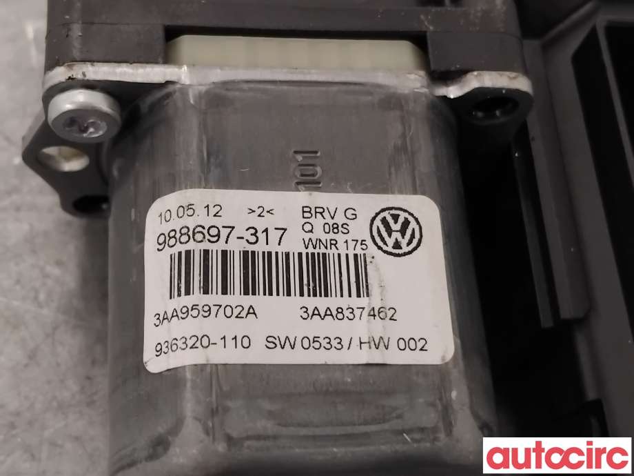 Ruteheis høyre foran til VW Passat 2011-2015 (B7) (B7) (VOLKSWAGEN|3AA959702A|988697-317|3AA998702)