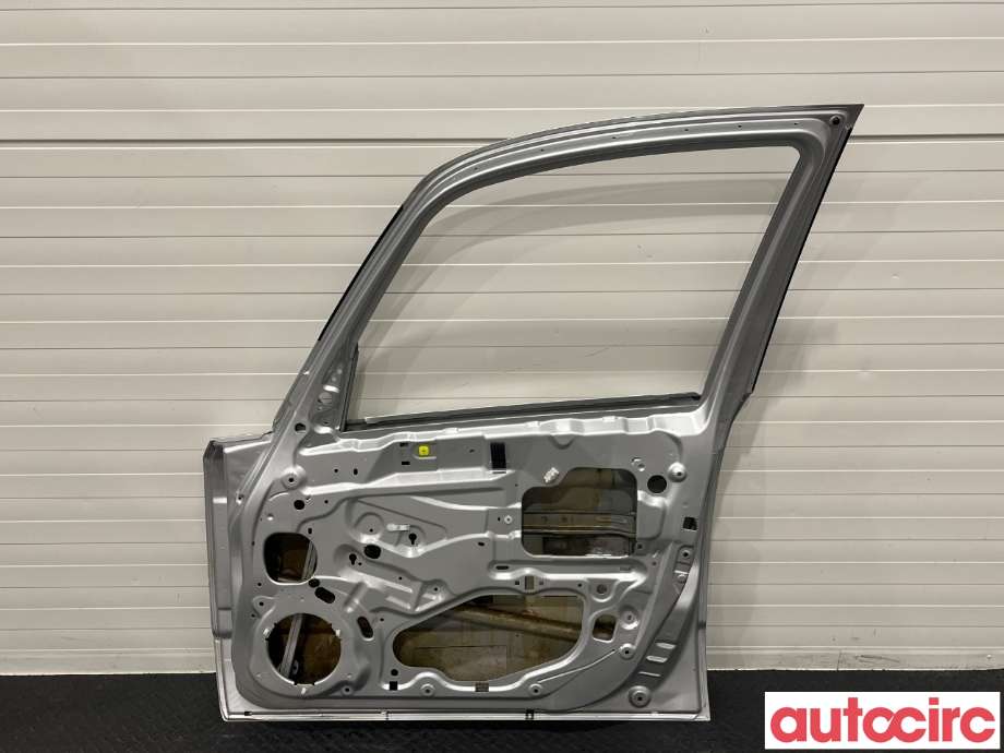 Dør høyre foran til Suzuki SX4 2009-2013 (Type I, Fase 2)  (SUZUKI|6800180820)