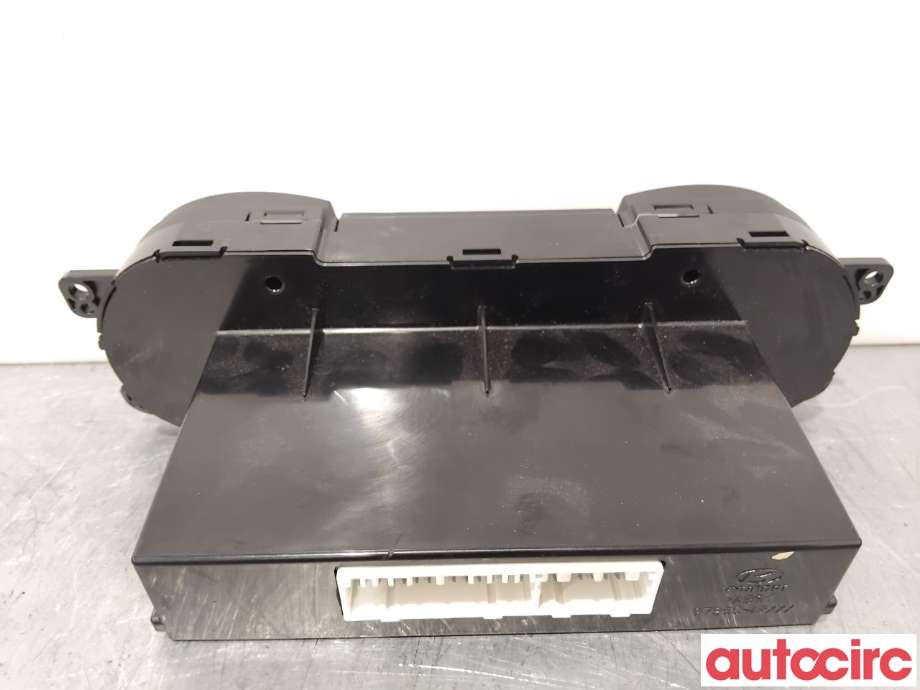 Varmeapparat betjening til Hyundai i20 2009-2014 (Type I)  (HYUNDAI|972504P220UX||97250-4P220)