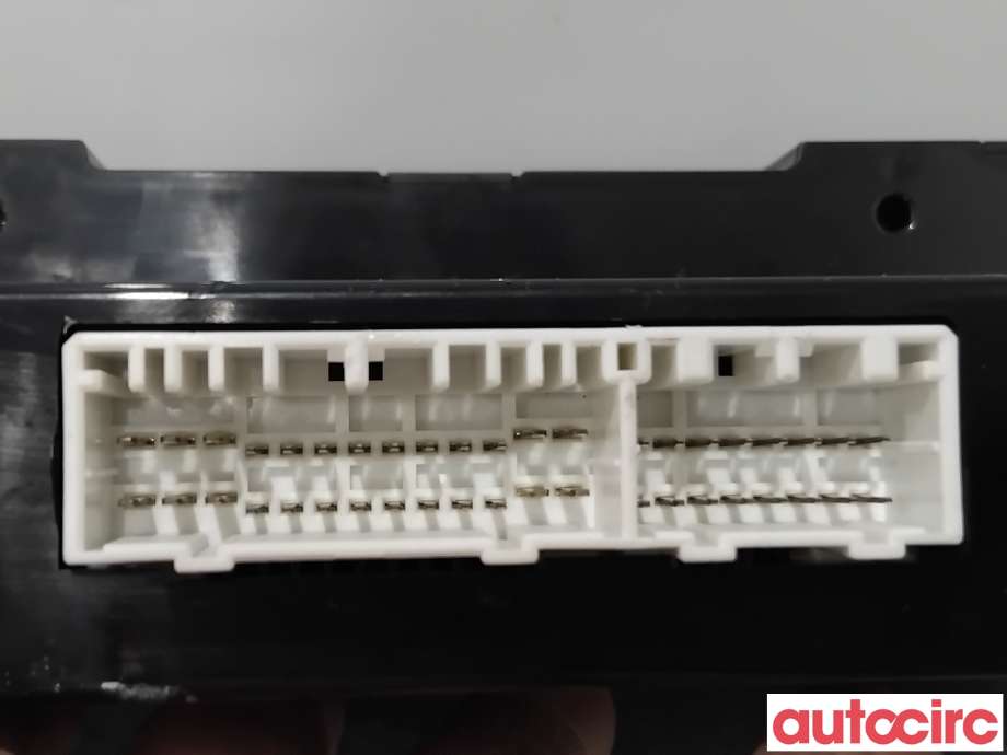 Varmeapparat betjening til Hyundai i20 2009-2014 (Type I)  (HYUNDAI|972504P220UX||97250-4P220)