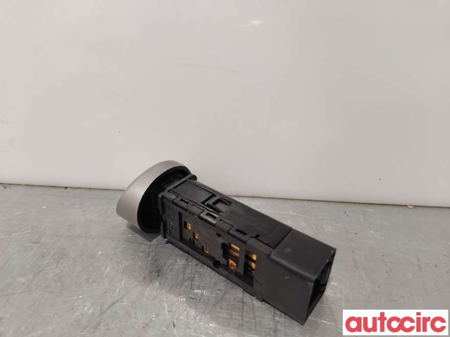 Bryter diverse til Hyundai i20 2009-2014 (Type I) (HYUNDAI|937601J010UX|)