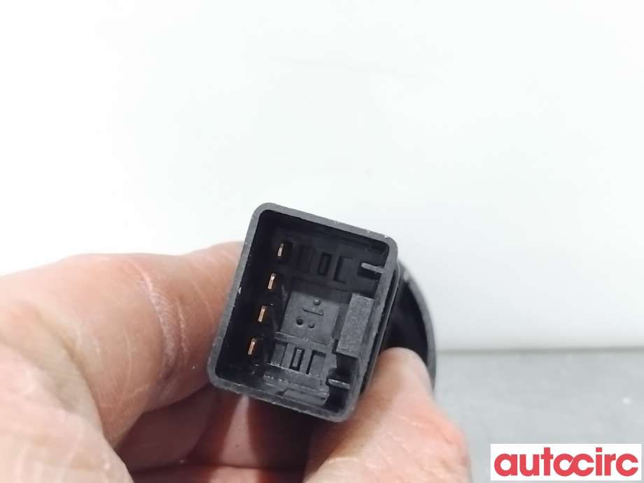 Bryter diverse til Hyundai i20 2009-2014 (Type I) (HYUNDAI|937601J010UX|)