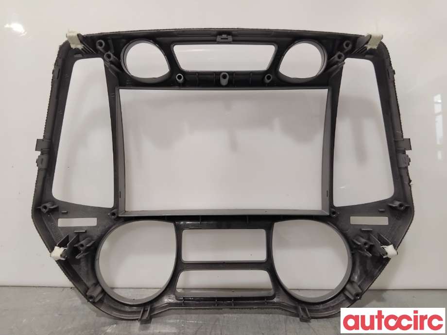 Innredning diverse til Hyundai i20 2009-2014 (Type I) (HYUNDAI|847401J150UX||84740-1J150)