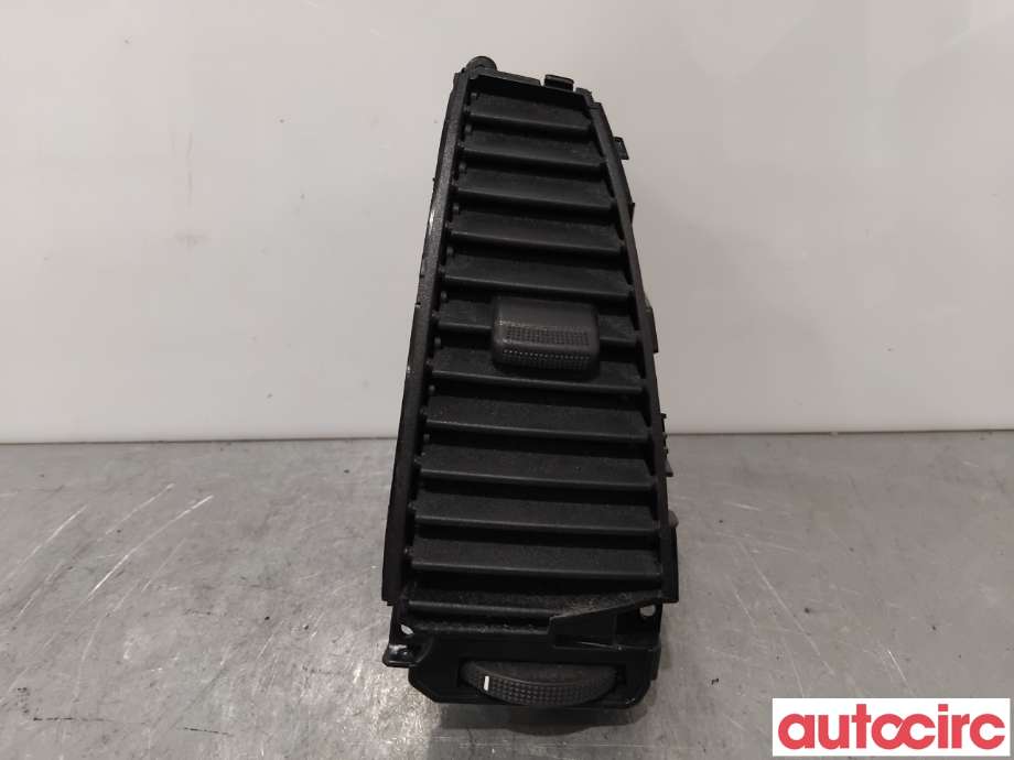 Dashbord friskluftdyse til Hyundai i20, 2009-2014 (Type I) (HYUNDAI|974201J000)