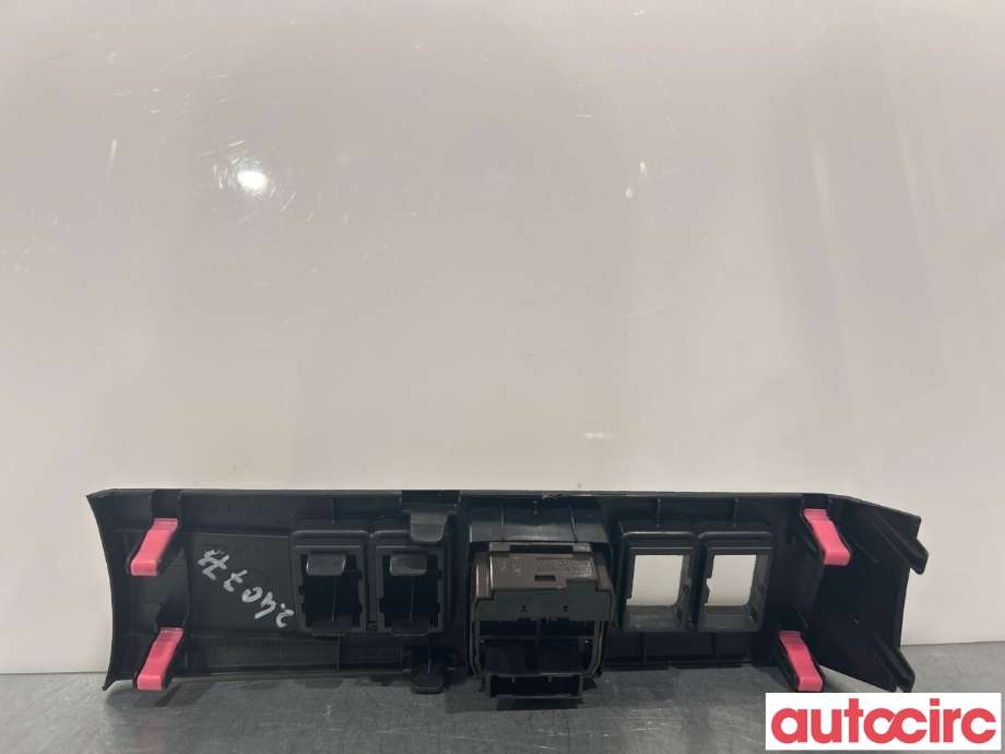 Bryter speil til Toyota Avensis 2009-2015 (Type III, Fase 1)  (TOYOTA|8487205030)