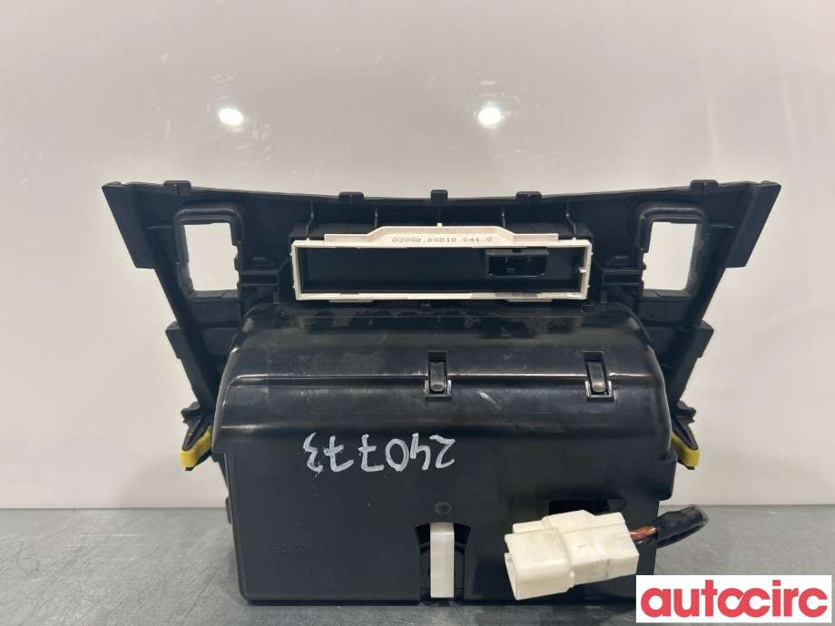 Dashbord askebeger til Toyota Avensis 2009-2015 (Type III, Fase 1)  (TOYOTA|8395005010)