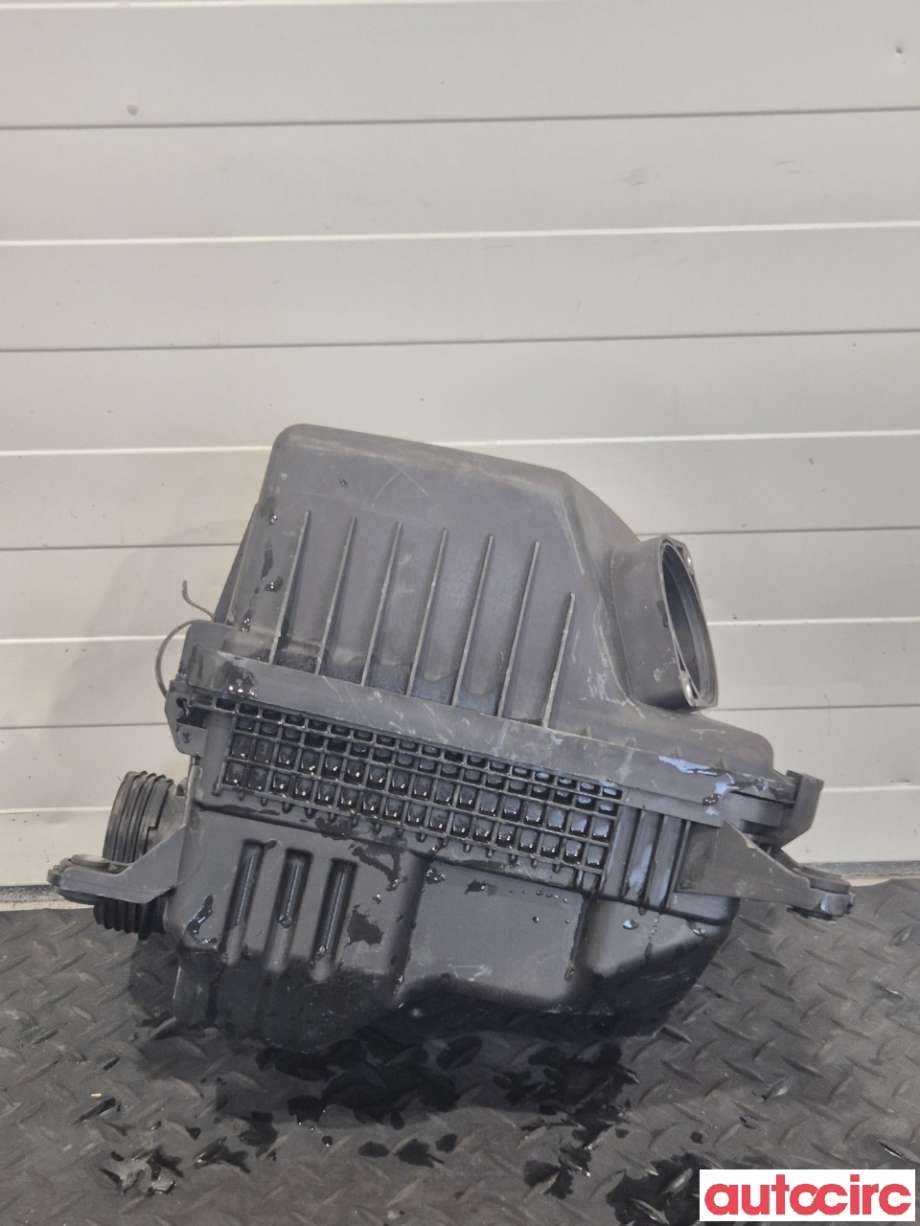 Luftfilterboks til Hyundai i40 2012-2017  (HYUNDAI|281103Z300|)