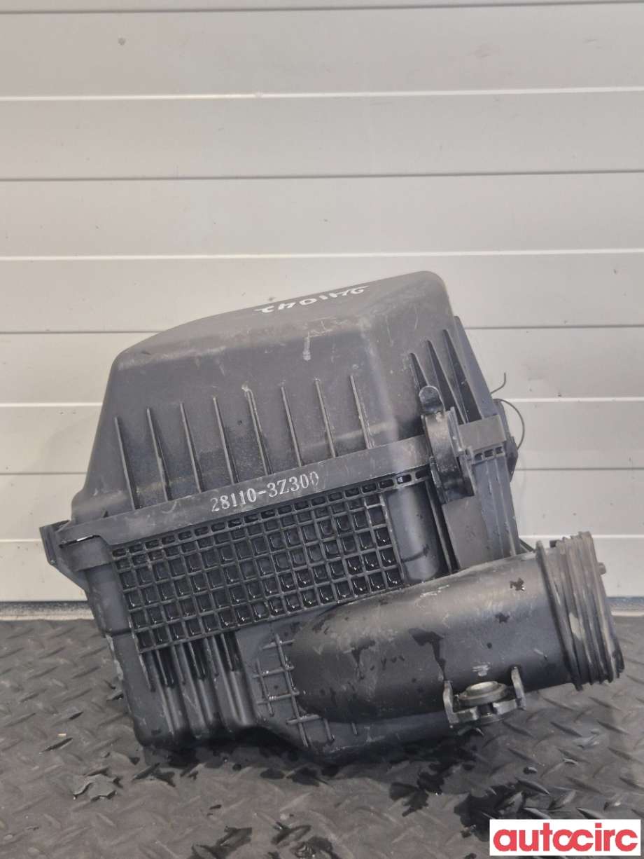 Luftfilterboks til Hyundai i40 2012-2017  (HYUNDAI|281103Z300|)