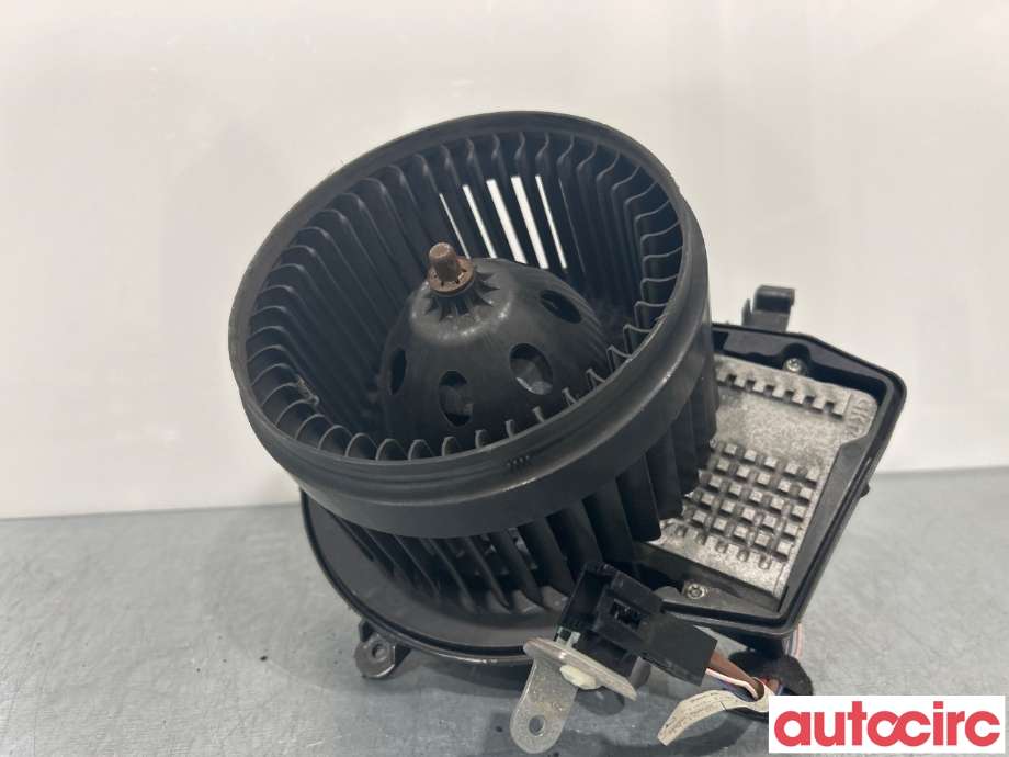Varmeapparat motor til Mercedes C-Klasse 2000-2004 (Fase 1) (W203) (W203) (MERCEDES|A2038202514)