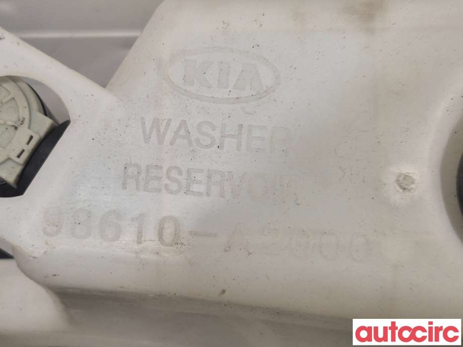 Spylertank til Kia Cee