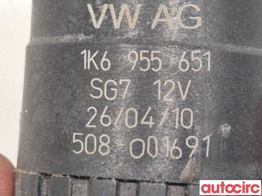 Spylerpumpe bak til VW Scirocco 2008-2013 (VOLKSWAGEN|1K6955651|)