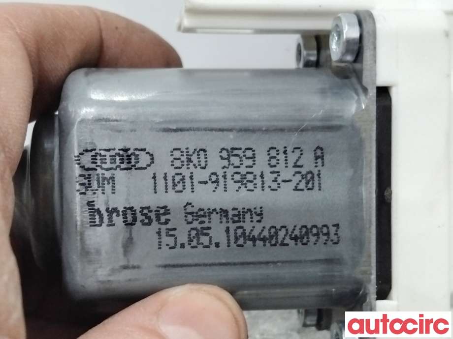 Ruteheis høyre bak til Audi A4 2007-2014 (Type IV) (B8) (B8) (AUDI|8K0959812A|1101-919813-201)