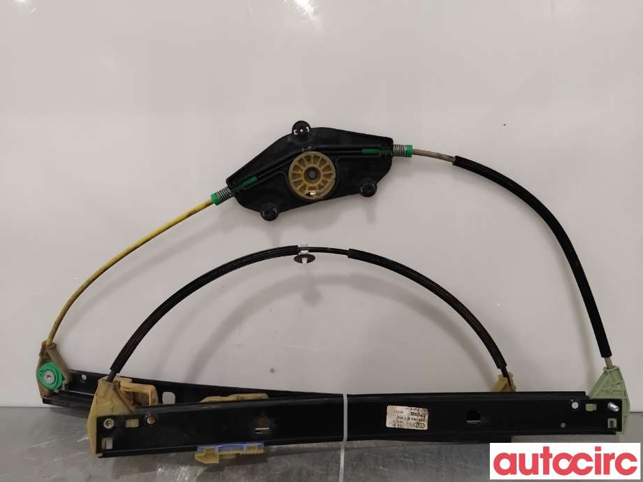 Ruteheis til Audi A4, 2007-2014 (Type IV) (B8) (B8) (AUDI|8K0837462)