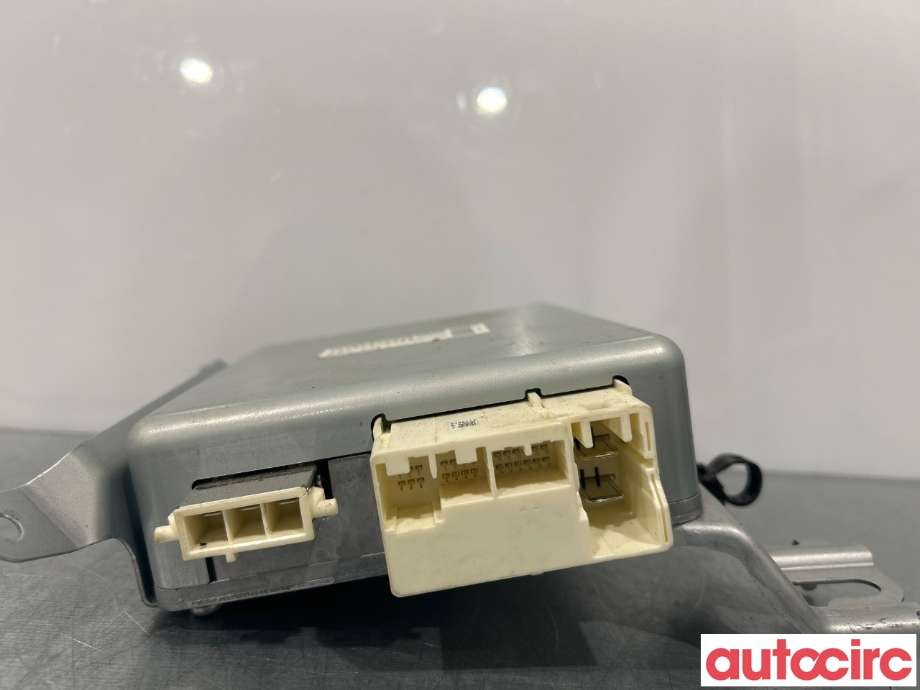 Styreenhet servo til Toyota Avensis 2009-2015 (Type III, Fase 1)  (TOYOTA|8965005100|6900001686|89650-05100)