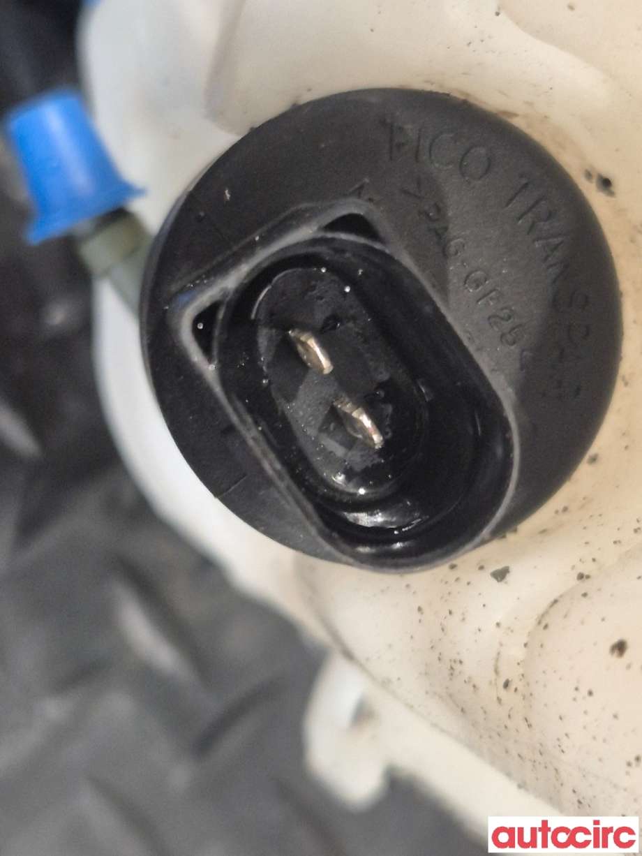 Spylertank til Ford Mondeo 2014-2019 (Type V, Fase 1)  (FORD|5330290||DS73-13K163-AD)