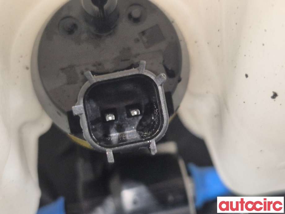 Spylertank til Ford Mondeo 2014-2019 (Type V, Fase 1)  (FORD|5330290||DS73-13K163-AD)