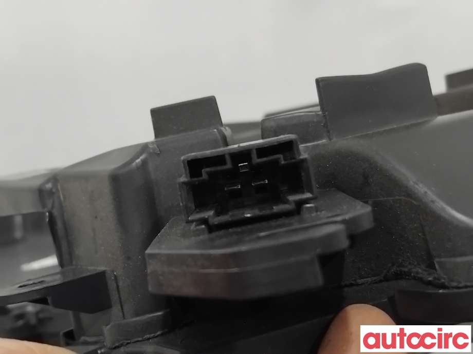 Bilstereo høyttaler til Audi A6 2008-2011 (Type III, Fase 2) (C6) (C6) (AUDI|4F0035382B|)
