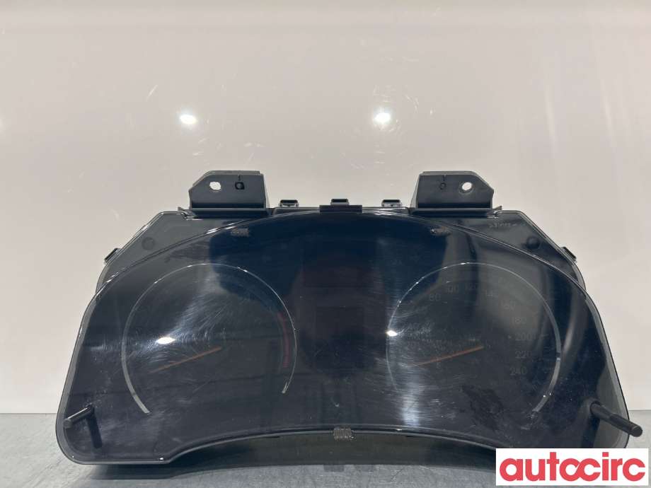 Instrumentpanel til Toyota Avensis, 2009-2015 (Type III, Fase 1)  (TOYOTA|8380005K20)