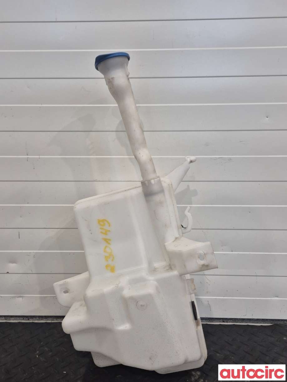 Spylertank til Volvo V40 2012-2019  (VOLVO|31276096|)