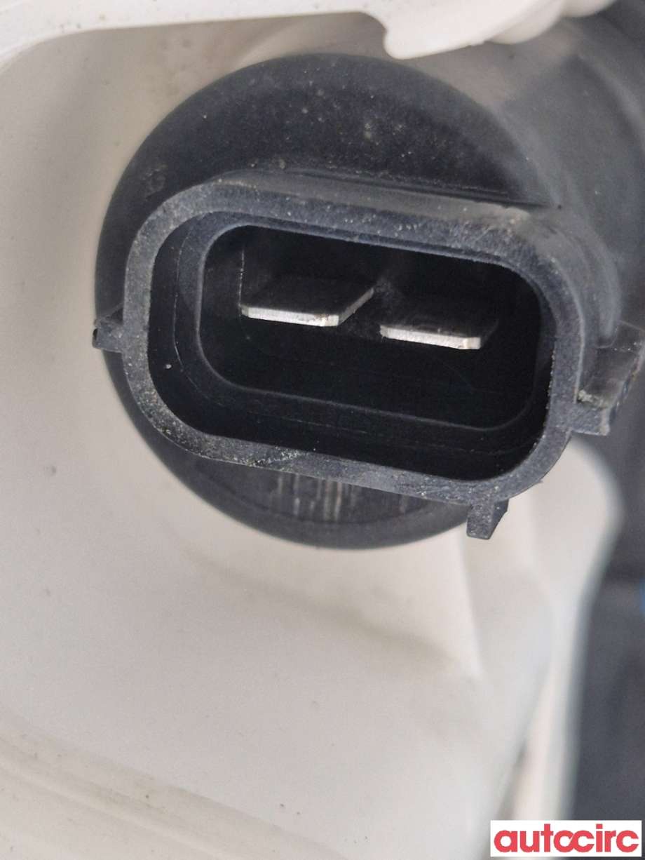 Spylertank til Toyota Auris 2007-2010 (Type I, Fase 1)  (TOYOTA|8535502060)