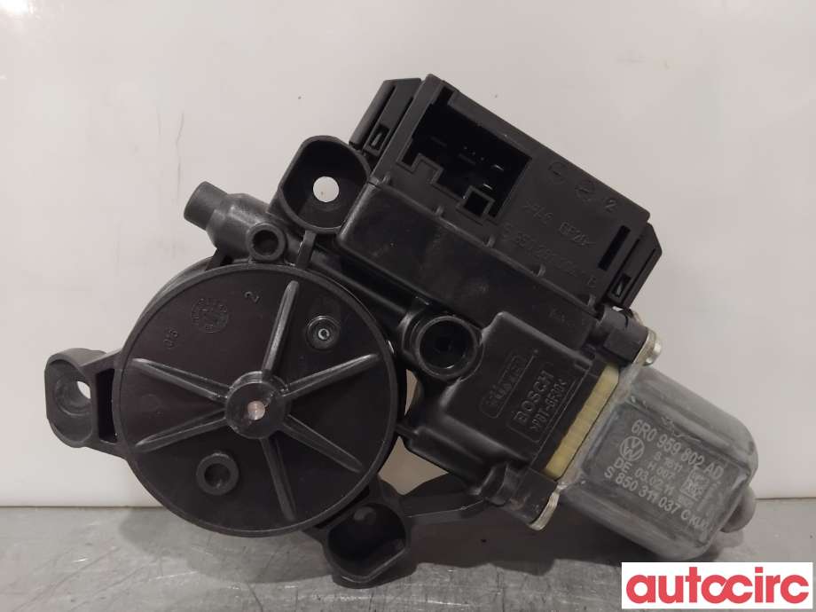 Ruteheis høyre foran til VW Polo 2009-2014 (Type V, Fase 1)  (VOLKSWAGEN|6R0959802DN|0130822530|6R0959802AD)