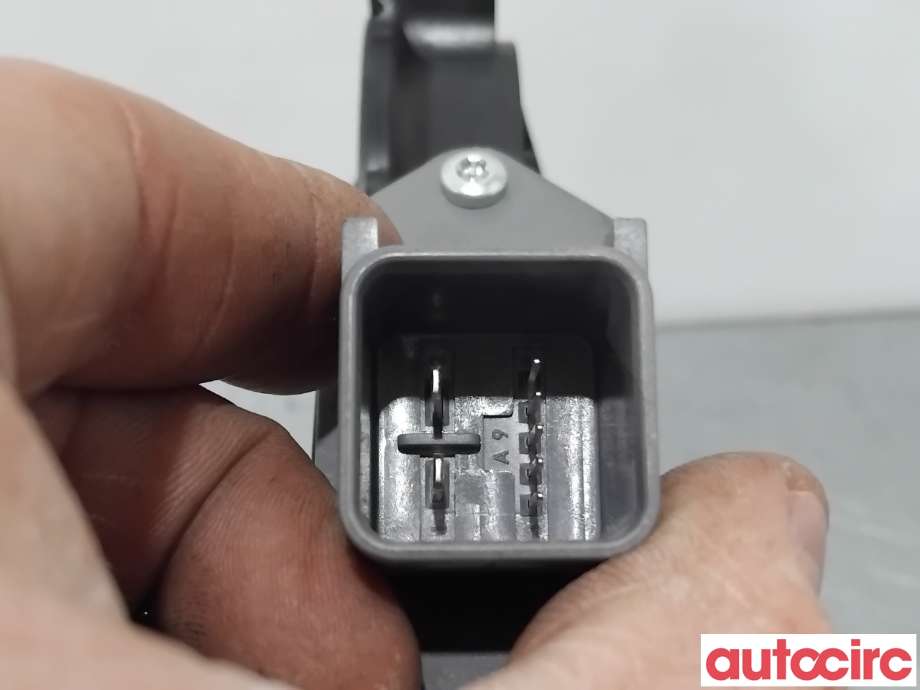Ruteheis venstre foran til Opel Astra J 2010-2015  (OPEL|13265061|966435-104|13350758)