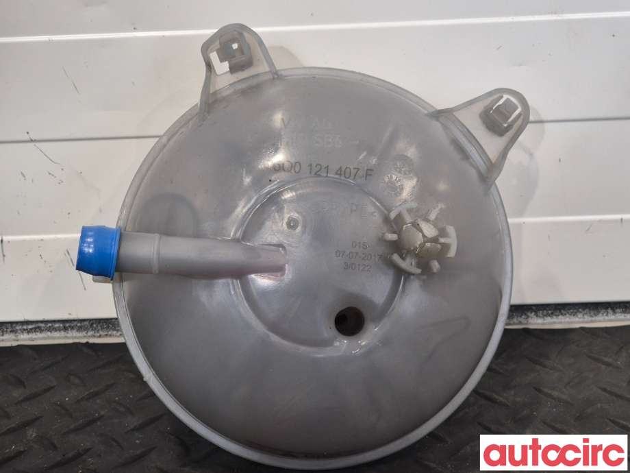 Ekspansjonstank til VW Golf Sportsvan 2014-2018  (VOLKSWAGEN|5Q0121407AA|)