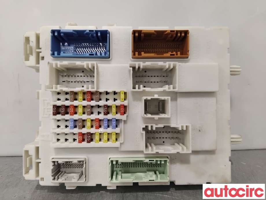 Sikringsboks til Ford Transit Connect 2013-2018 Type II, Fase 1 (FORD|2443670||DV6T-14A073-RN)