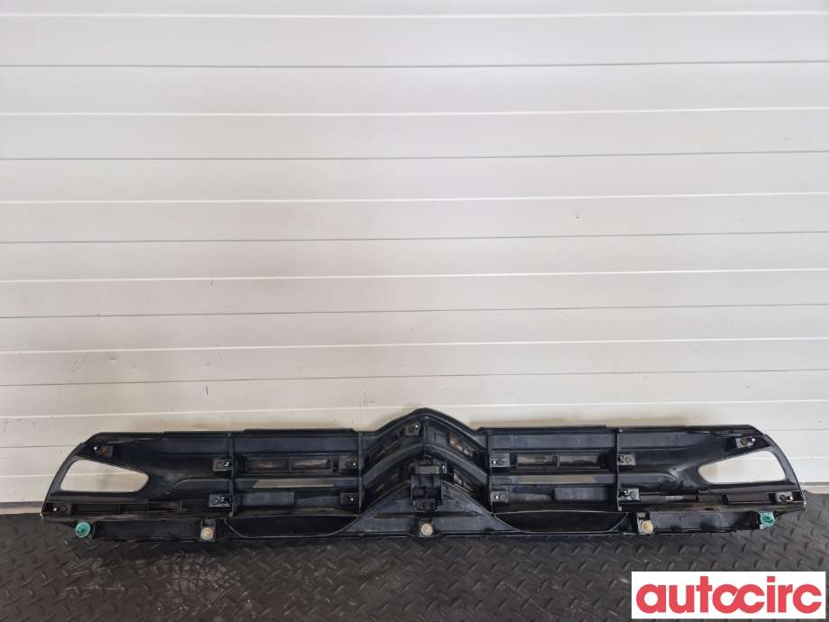 Grill til Citroën C4, Aircross 2012-2017  (CITROEN|1608546780)