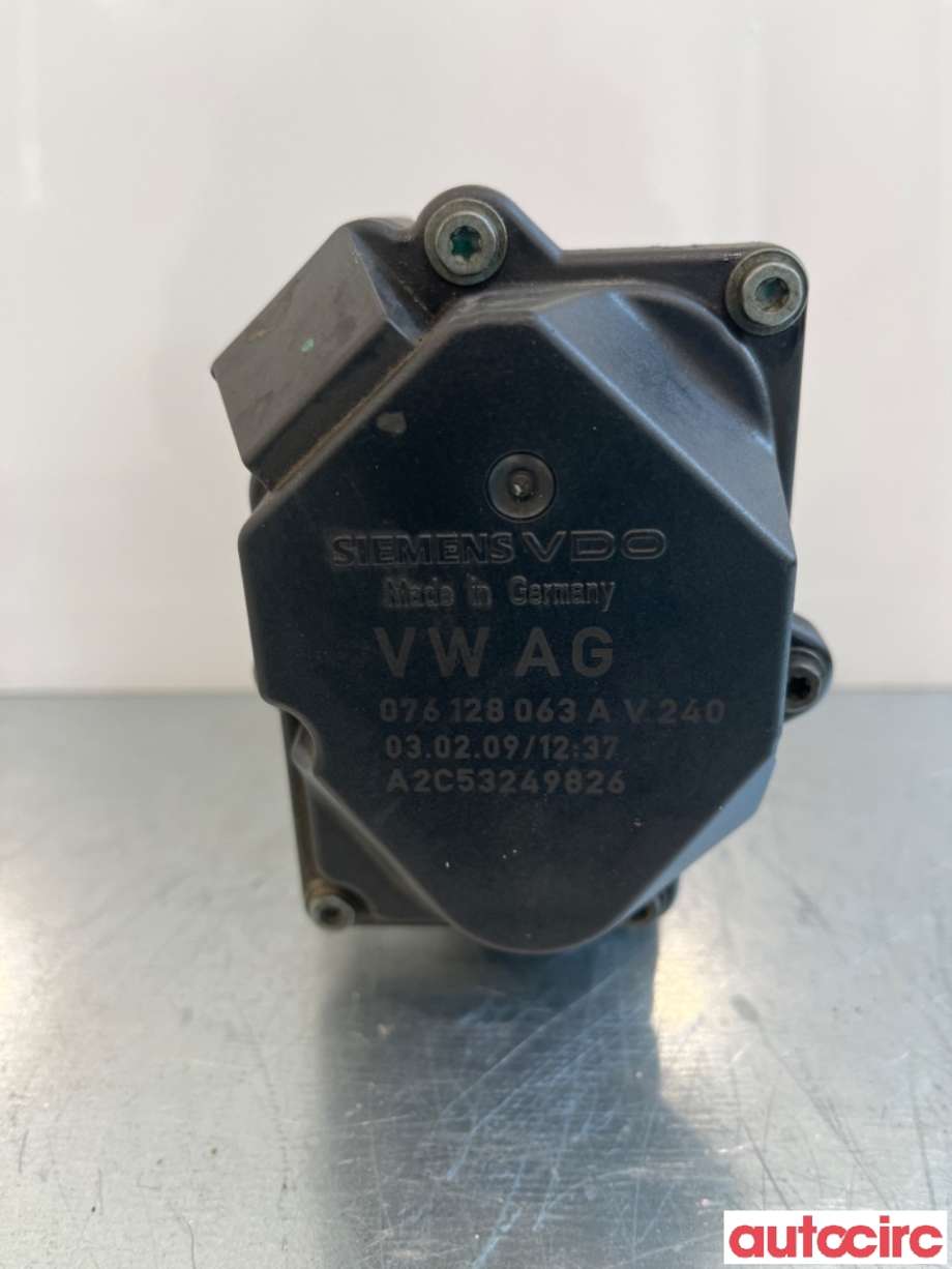 Spjeldhus til VW Transporter / Caravelle 2009-2015 (Fase 2) (T5) (T5) (VOLKSWAGEN|076128063A|A2C53249826)