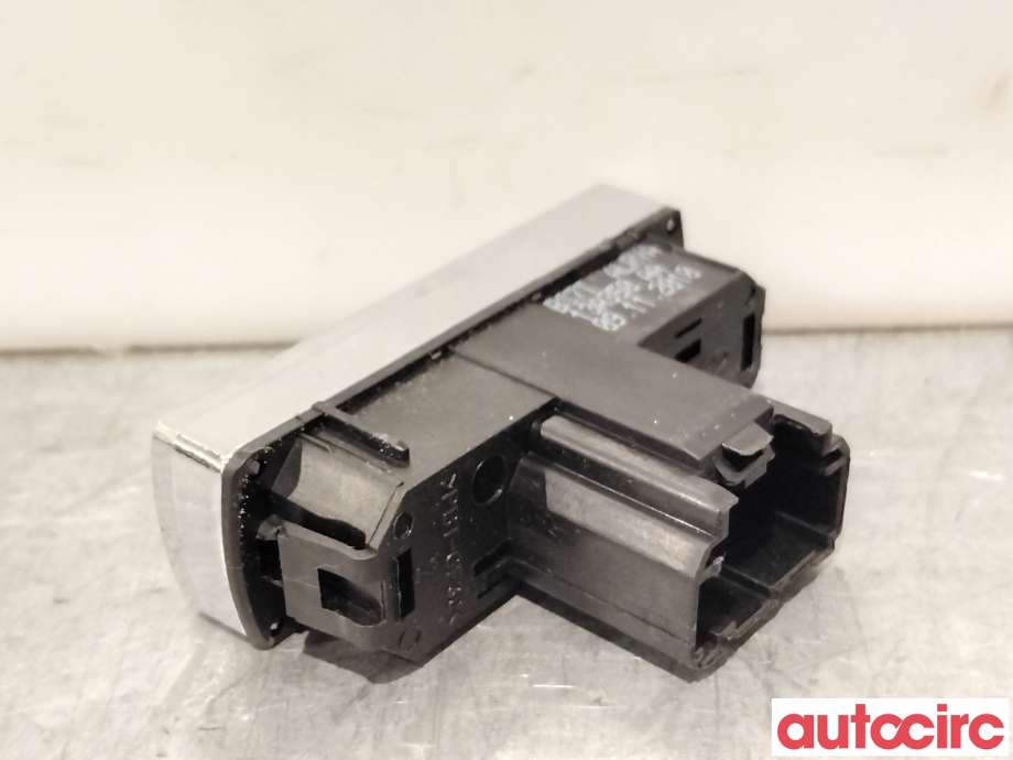 Bryter nødblink til Ford Mondeo 2011-2014 (Type IV, Fase 2)  (FORD|1706146||BS7T13A350AA)