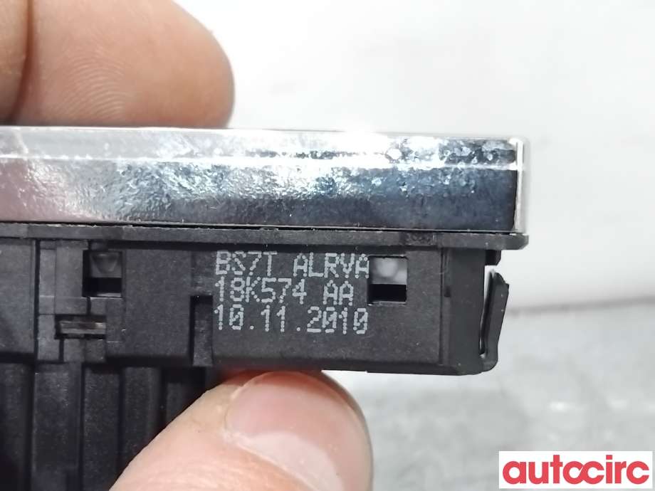 Bryter rutevarme til Ford Mondeo 2011-2014 (Type IV, Fase 2)  (FORD|1696320||BS7T18K574AA)