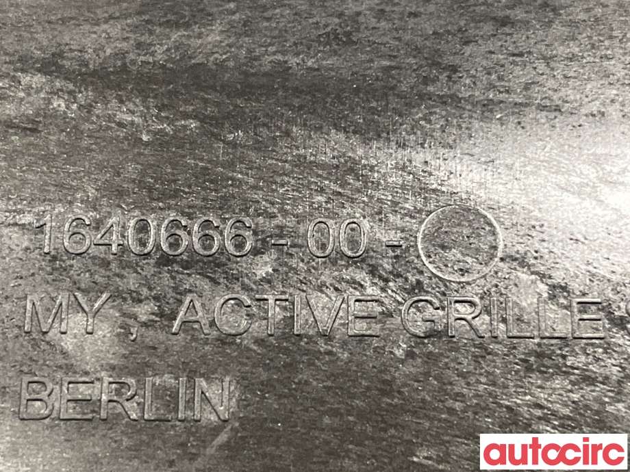 Diverse deler til Tesla Model Y 2021-2024 (Type I)  (TESLA|1640666-00-A)