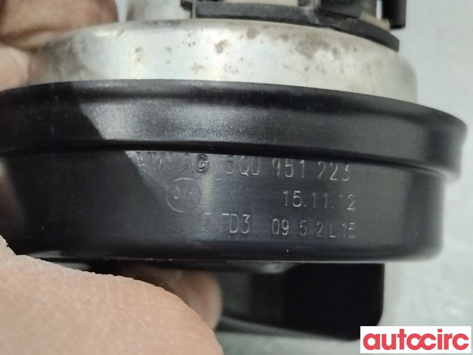 Horn/signalhorn til VW Golf VII 2012-2017 (Fase 1)  (VOLKSWAGEN|5Q0951223||2Q0951223)
