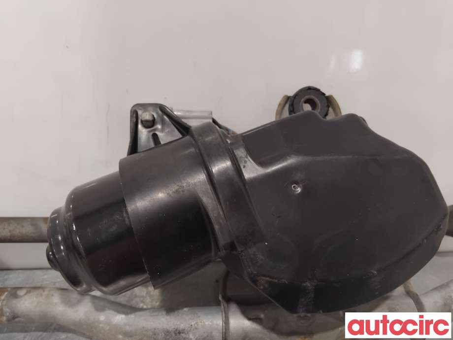 Viskermotor frontrute til Opel Agila 2008-2013  (OPEL|95517286|)