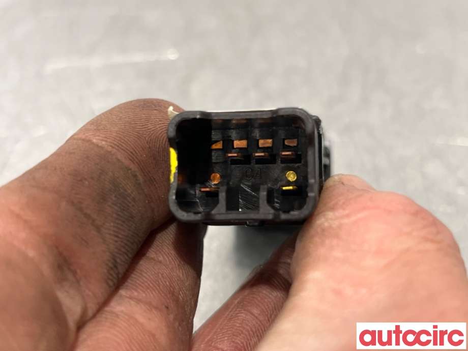 Bryter rutevarme til Hyundai Getz 2002-2009 (HYUNDAI|937101C000|)