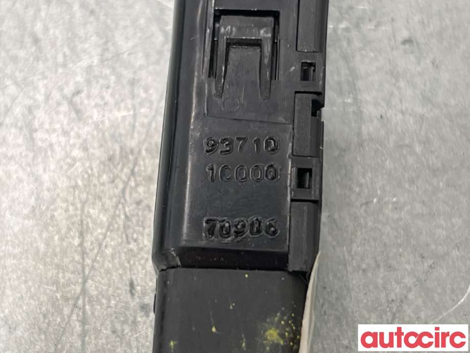 Bryter rutevarme til Hyundai Getz 2002-2009 (HYUNDAI|937101C000|)