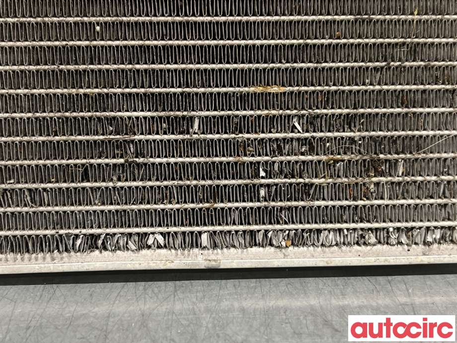 Radiator (automat gir) til VW Golf VII 2012-2017 (Fase 1) (VOLKSWAGEN|5Q0121251ET|5WA121251H)