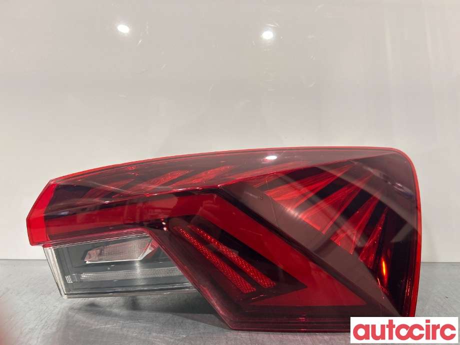 Baklykt høyre til Škoda Octavia 2020-->> (Type IV) (SKODA|5E3945208A)