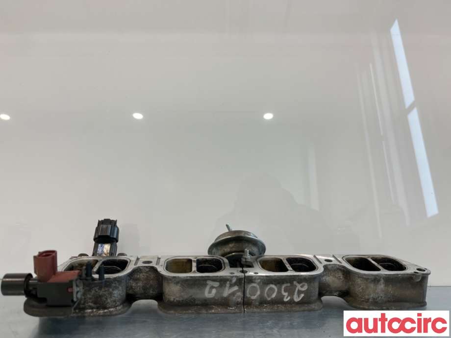 Manifold innsug til Toyota Avensis 2003-2008 (Type II) (TOYOTA|1730028020|)
